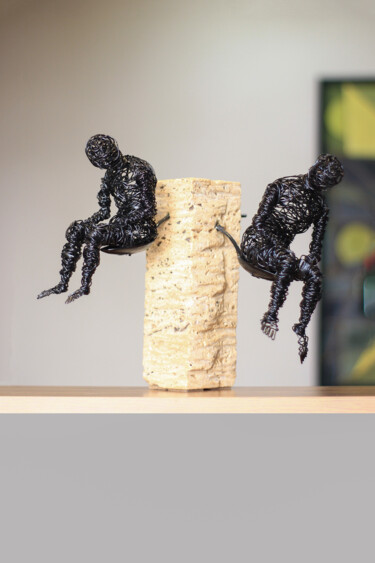 Sculpture intitulée "Emptiness (26x28x30…" par Karen Axikyan, Œuvre d'art originale, Métaux