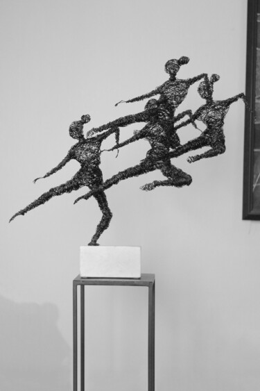 Sculpture titled "Synchro 57x68x19cm…" by Karen Axikyan, Original Artwork, Metals