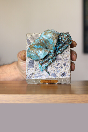 Loneliness 10x10x10cm 1.4kg Iron, Copper, Concrete Sculpture titled "Loneliness 10x10x10…" by Karen Axikyan, Original Artwork, Metals