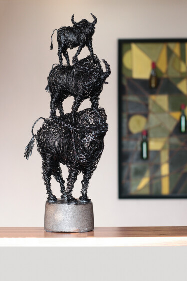 Family 48x26x17cm 3.1kg Iron, Basalt 2023 Sculpture titled "Family 48x26x17cm 3…" by Karen Axikyan, Original Artwork, Wire