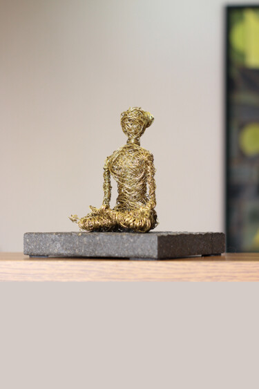 Sculpture intitulée "Harmony within" par Karen Axikyan, Œuvre d'art originale, Fil de fer