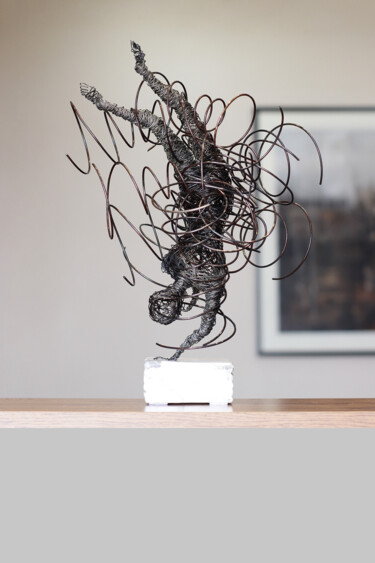 Sculpture titled "Target" by Karen Axikyan, Original Artwork, Wire Mounted on artwork_cat.