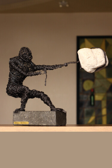 雕塑 标题为“CATCHING THE CHANCE” 由Karen Axikyan, 原创艺术品, 线
