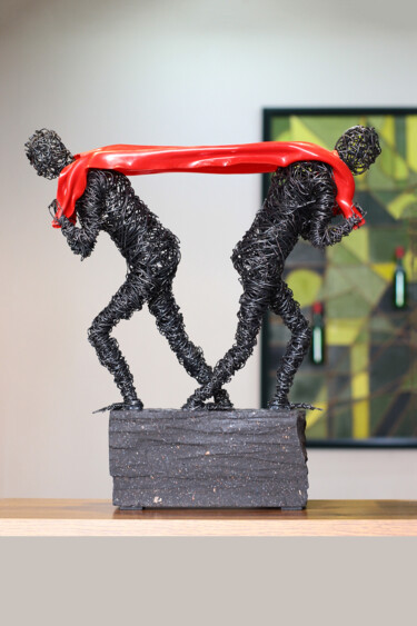 Sculptuur getiteld "Unsolvable Dilemma" door Karen Axikyan, Origineel Kunstwerk, Metalen