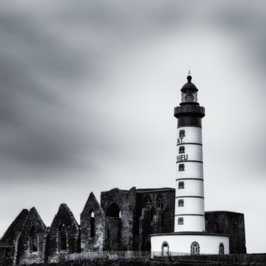 Photographie intitulée "Saint Mathieu (stud…" par Karim Carella, Œuvre d'art originale, Photographie numérique