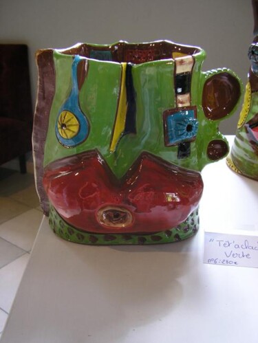 Sculpture titled "TêTA'CLACK VERTE" by Karine Gervasi, Original Artwork, Ceramics