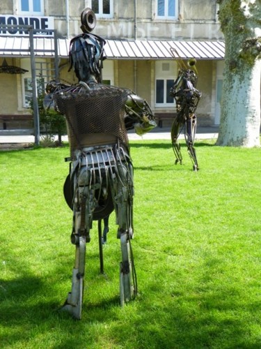 Sculpture intitulée "Tromboniste_(9).JPG" par Karlito Randriamahefa Lewandoski, Œuvre d'art originale