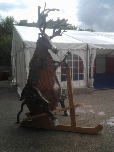 Sculpture intitulée "la-vache-karibou4.j…" par Karlito Randriamahefa Lewandoski, Œuvre d'art originale