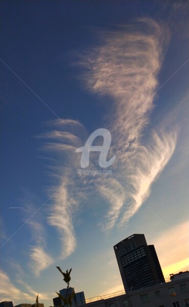 Photographie intitulée "Ailes nuages ©" par Kasiopea, Œuvre d'art originale, Photographie numérique