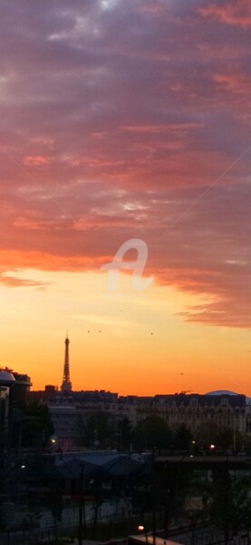 Photographie intitulée "Tour Eiffel et couc…" par Kasiopea, Œuvre d'art originale, Photographie numérique