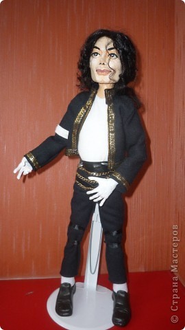 Скульптура под названием "кукла "Майкл джексо…" - Катя, Подлинное произведение искусства, Другой