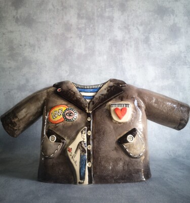 Design titled "Veste homme - objet…" by Katya M, Original Artwork, Ceramics