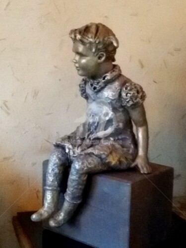 Skulptur mit dem Titel "Kamille" von Katyveline Ruiz, Original-Kunstwerk, Terra cotta