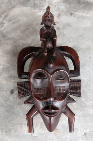 Sculpture titled "Masque Sénoufo de l…" by Kebe, Original Artwork, Wood