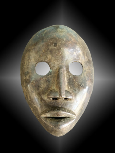 Sculpture titled "Masque Dan en Bronz…" by Kebe, Original Artwork, Bronze