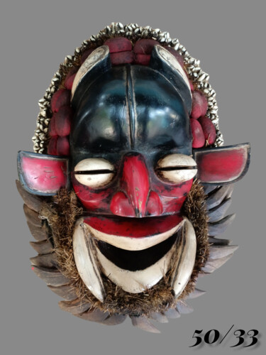 Escultura titulada "Masque Dan   art  t…" por Kebe, Obra de arte original, Madera