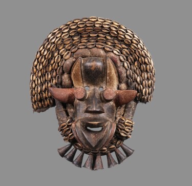 「Masque Dan yacouba…」というタイトルの彫刻 Kebeによって, オリジナルのアートワーク, ウッド