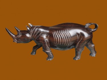 Sculpture intitulée "Un Rhino en Ebène" par Kebe, Œuvre d'art originale, Bois