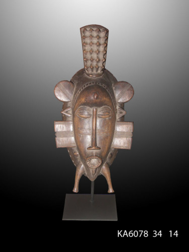 Skulptur mit dem Titel "Masque Sénoufo art…" von Kebe, Original-Kunstwerk, Holz