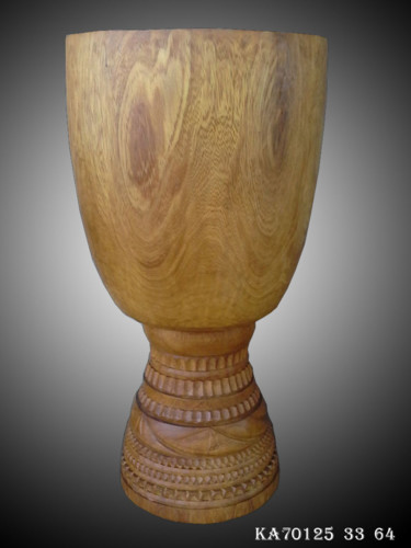 Escultura titulada "Fût de Djembe Instr…" por Kebe, Obra de arte original, Madera