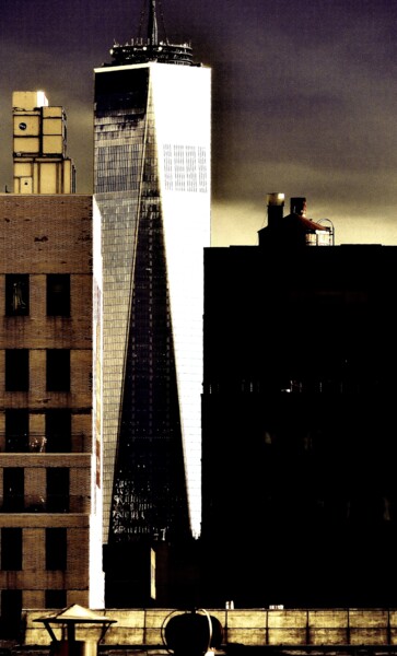Fotografie getiteld "Freedom Tower, Stor…" door Ken Lerner, Origineel Kunstwerk, Digitale fotografie