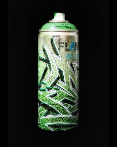 Скульптура под названием "GREEN" - Kesa Graffiti, Подлинное произведение искусства, Акрил