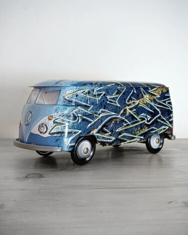 Malerei mit dem Titel "VW STYLE" von Kesa Graffiti, Original-Kunstwerk, Sprühfarbe