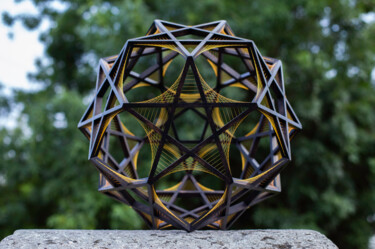 Sculptuur getiteld "Dodecadodecahedron…" door Kevin Fernandez (Artwork.e.v), Origineel Kunstwerk, Hout