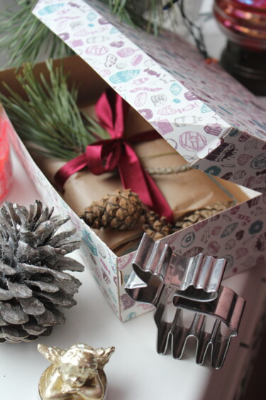 Fotografia zatytułowany „Christmas in a box.…” autorstwa Kh_yaguar, Oryginalna praca, Malarstwo cyfrowe