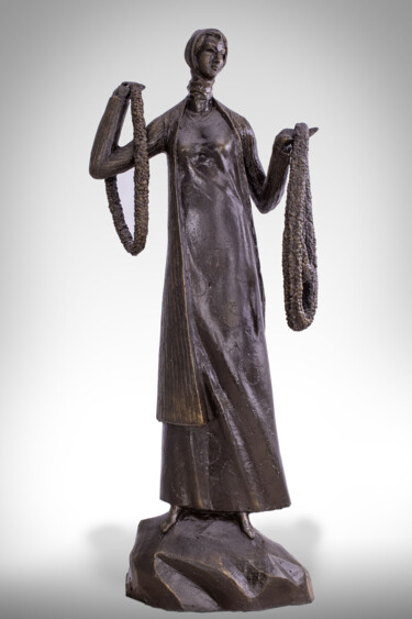 Sculpture titled "saleswoman" by Khurshed Husenov, Original Artwork, Bronze