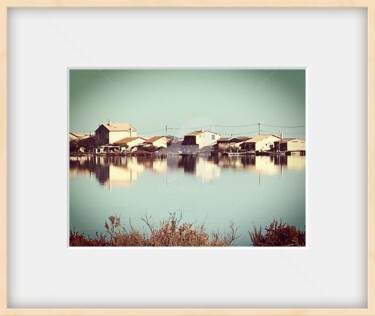 Фотография под названием "Floating houses" - Kind Angel, Подлинное произведение искусства, Цифровая фотография