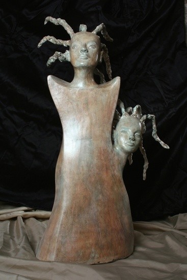 Sculpture intitulée "cheveux aux vents" par Kinekane Colisane, Œuvre d'art originale