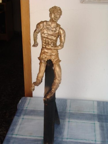 Sculpture titled "marathon man" by Christine Pons, Original Artwork