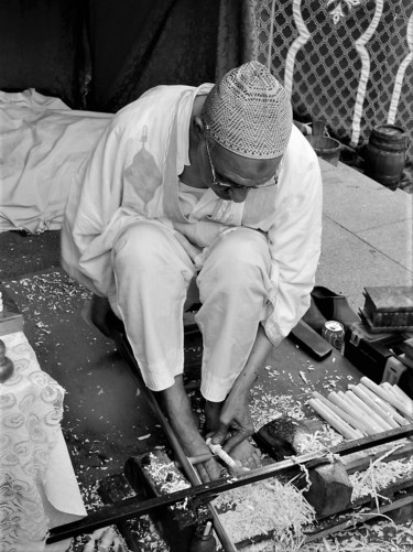 Photographie intitulée "artisan marocain" par Christine Pons, Œuvre d'art originale