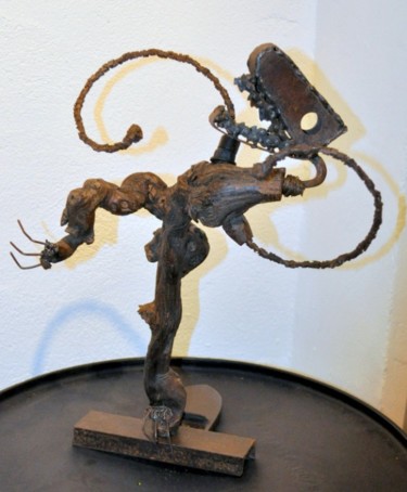 Sculpture intitulée "T-rex Dancefloor" par Karine Krynicki, Œuvre d'art originale, Techniques mixtes