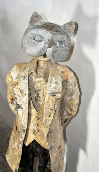 Sculpture titled "Chat dandy" by Karine Krynicki, Original Artwork, Mixed Media