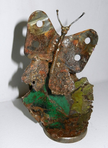 Sculpture titled "Papillon d'automne" by Karine Krynicki, Original Artwork, Metals
