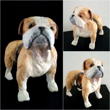 Скульптура под названием "Bulldog" - Karine Krynicki, Подлинное произведение искусства, Бумага