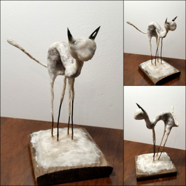 Sculpture titled "CHAT PLUME" by Karine Krynicki, Original Artwork, Mixed Media