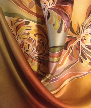 Sztuka tkaniny zatytułowany „Batik scarf "Chrysa…” autorstwa Lidia Cravcenco, Oryginalna praca, Tkanina