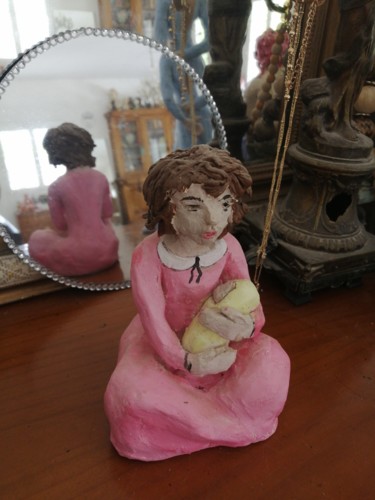 Skulptur mit dem Titel "Maman" von Claire Ferrari (klrferr), Original-Kunstwerk, Keramik
