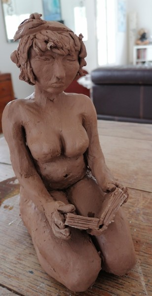 Sculpture titled "La liseuse" by Claire Ferrari (klrferr), Original Artwork, Clay