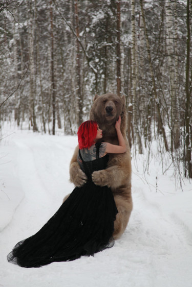 Fotografia intitolato "My Russian bear" da Alexandra Knabengof, Opera d'arte originale, Fotografia digitale