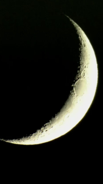 Photographie intitulée "Moon" par Michel Koskach, Œuvre d'art originale, Photographie numérique