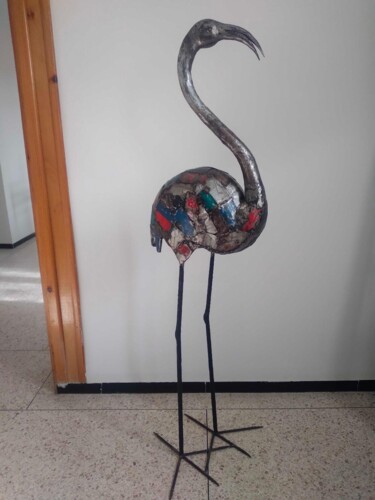 Escultura titulada "Pink  Flamingo medi…" por Kubotoo, Obra de arte original, Metales