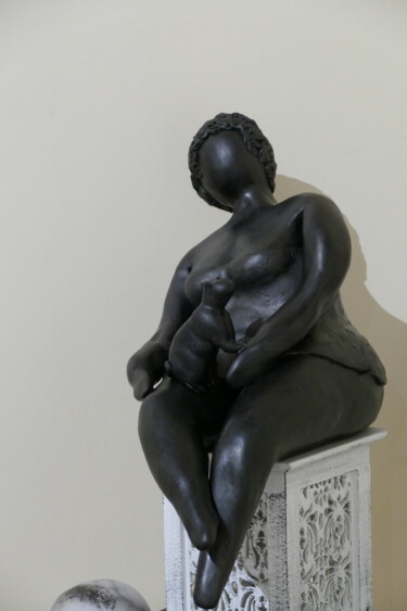 Sculpture intitulée "« APOLLINE» (058_J)…" par L'Atelier De Nanou, Œuvre d'art originale, Terre cuite