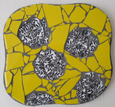 "Motifs ronds" başlıklı Heykel La Souris Au Champignon Noir tarafından, Orijinal sanat, Mozaik