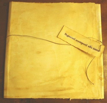 Collages intitolato "copertina chiusa" da Sabrina Carletti, Opera d'arte originale