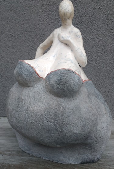 Sculpture titled "Mère Eternelle en f…" by Frédérique Lacroix Damas, Original Artwork, Ceramics
