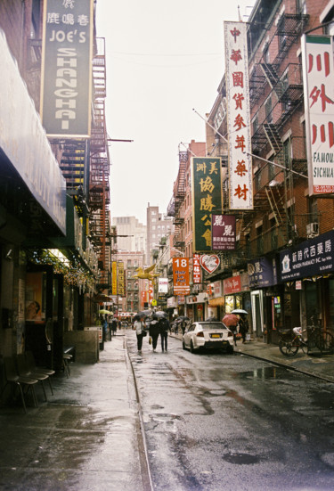 Photographie intitulée "Chinatown" par Laetitia De Maupassant, Œuvre d'art originale, Photographie argentique